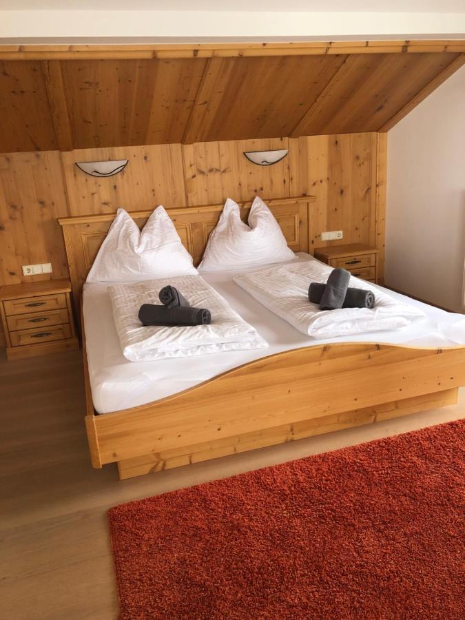 מיטרסיל Klausner Hotel מראה חיצוני תמונה